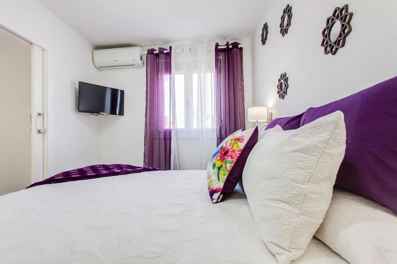 El Galeon Apartment Playa Blanca  0*, Playa Blanca (Lanzarote) Spain