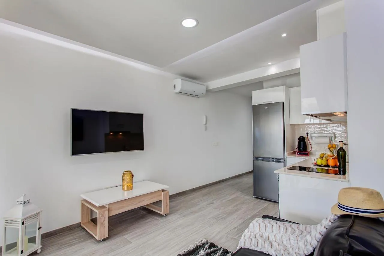 El Galeon Apartment Playa Blanca  0*, Playa Blanca (Lanzarote)
