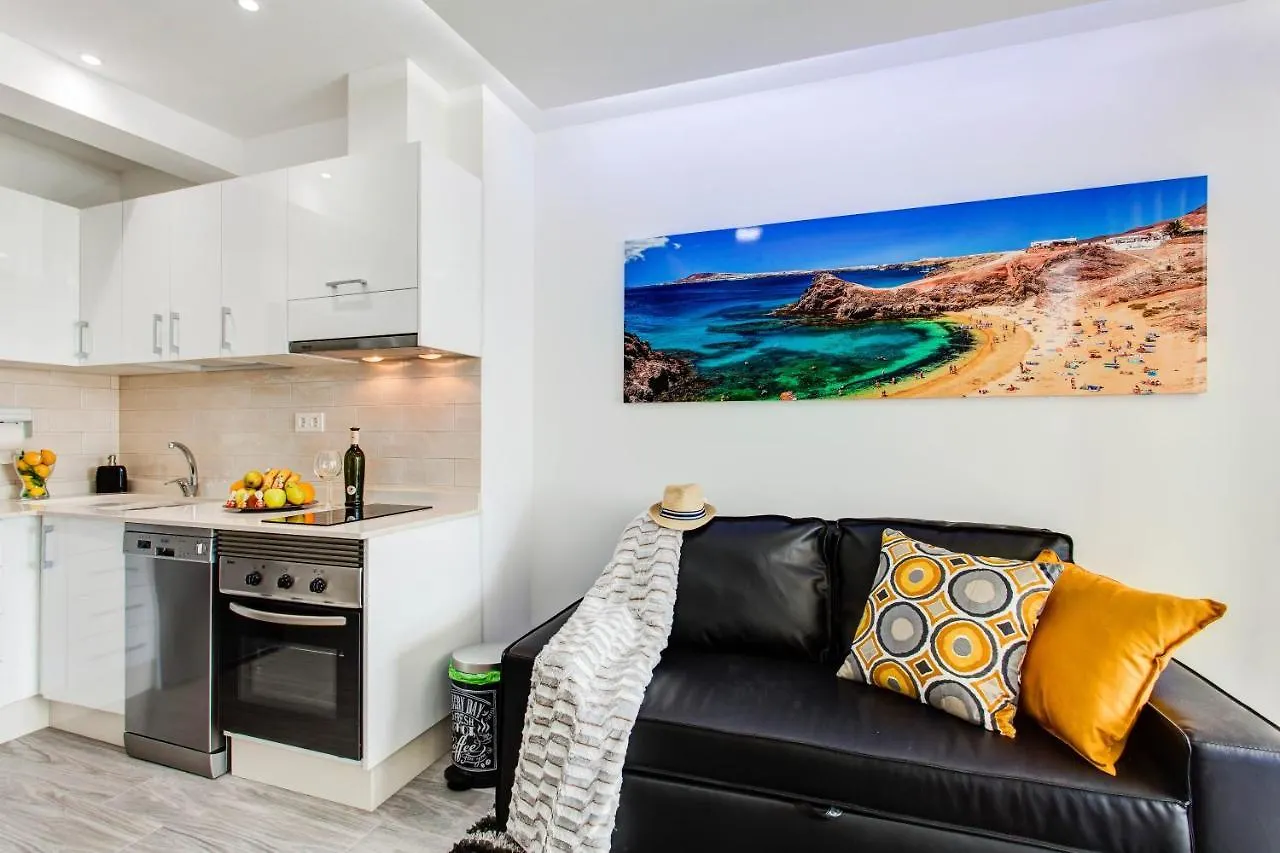 El Galeon Apartment Playa Blanca  Spain